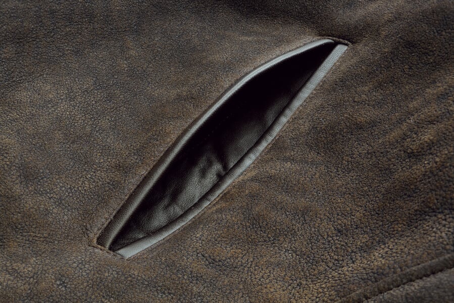 Herren-Lammfelljacke Marone, Detailsicht