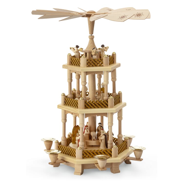 Pyramide de Noël traditionnelle à trois étages