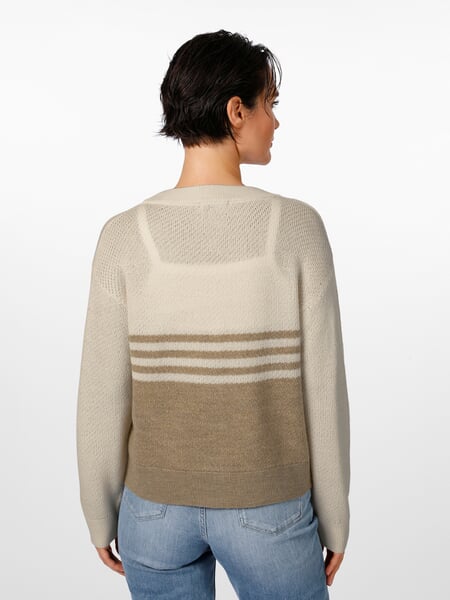 Damen-Cardigan Weiß-Beige, Tragebild