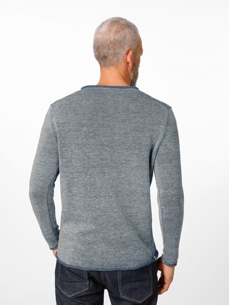 Men's round neck sweater Gray-blue, presented on a model