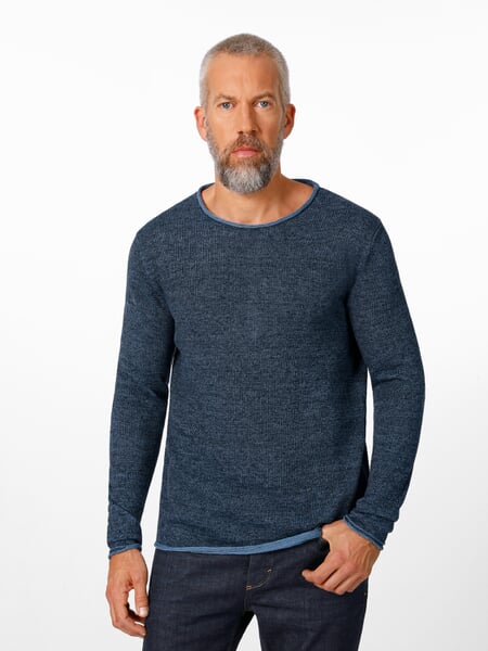Men's round neck sweater Blue-Leu, presented on a model