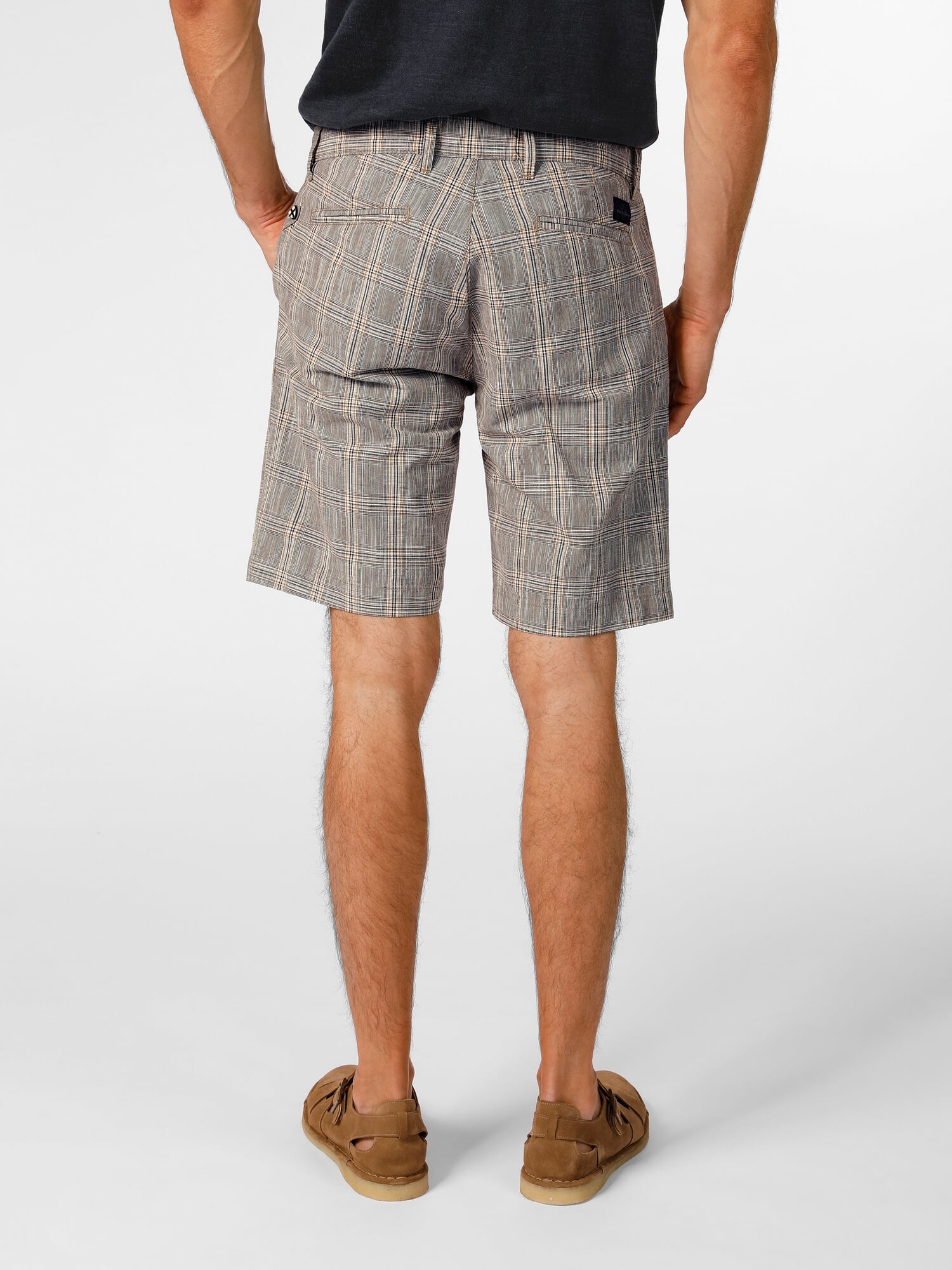 Short décontracté taille basse à enfiler - Gris à carreaux - FEMME | H&M FR