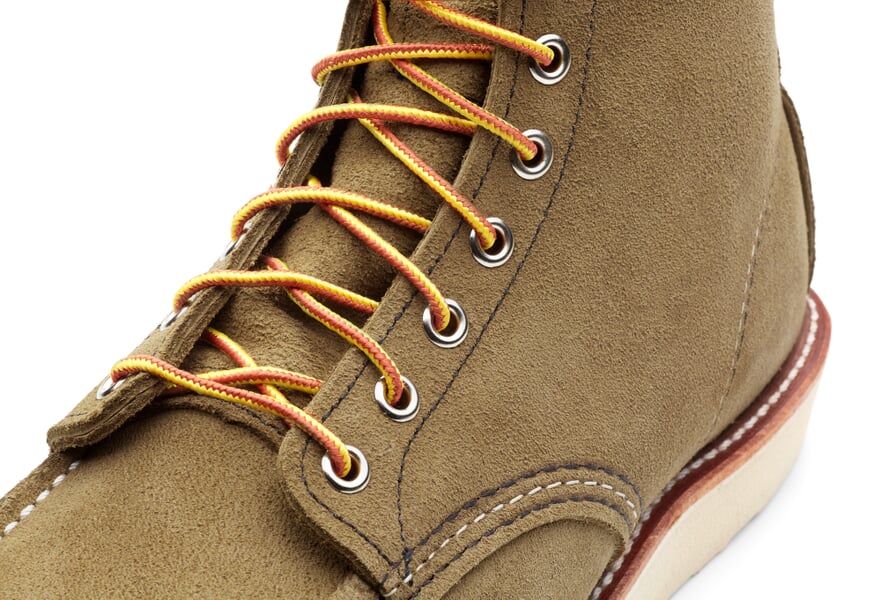 Heren moc laars suède Olive, close-up