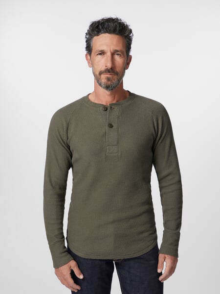 Men long sleeve shirt Olive, presented on a model