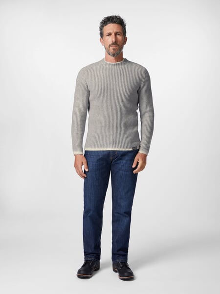 Men's sweater rib Grayish, presented on a model