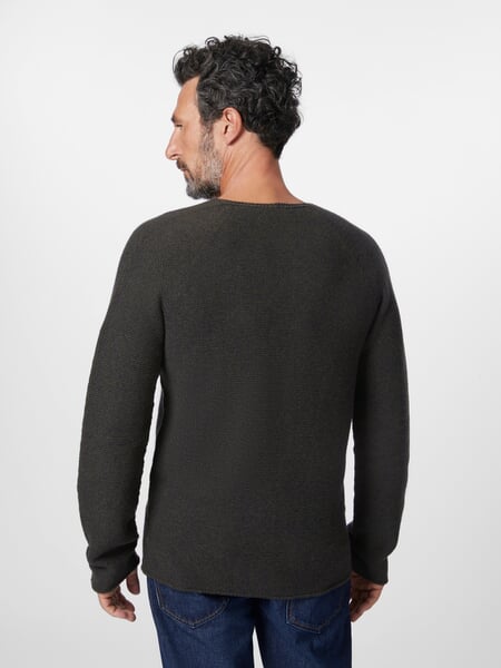 Seldom Pull-over homme manches raglan Vert, présenté sur un modèle
