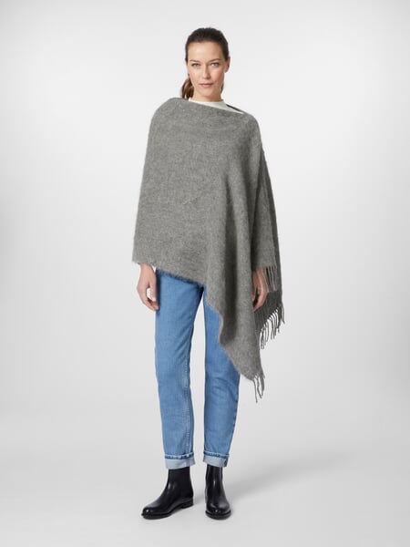 Poncho Babylama, Tragebild