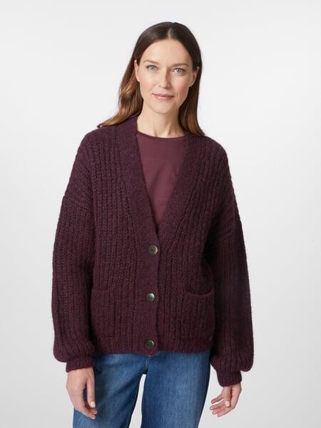 Damen-Strickjacke geknöpft Weinrot, Tragebild