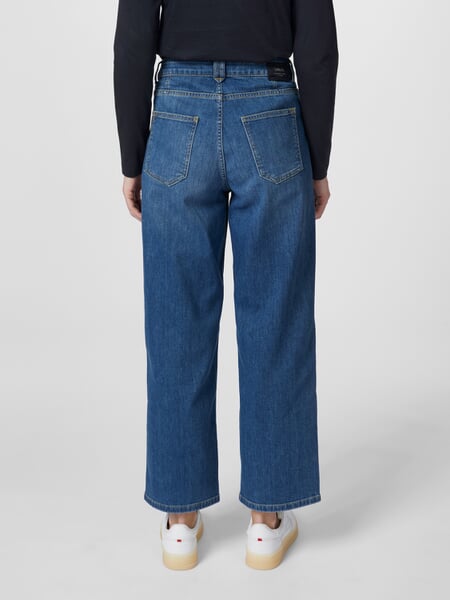 Women's Relaxed-Fit Jeans Blue, presented on a model