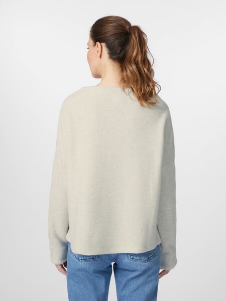 Damen-Strickpullover Ecru, Tragebild