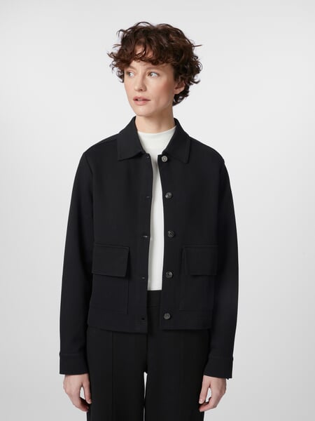 Damenjacke Heavy Jersey Schwarz, Tragebild