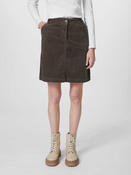Women’s Corduroy Skirt Brown, presented on a model