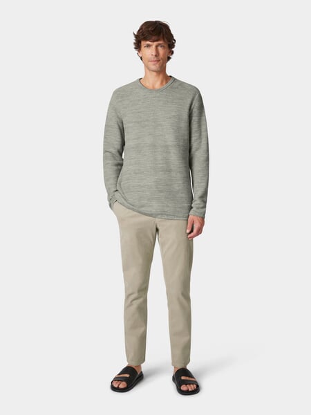Pull-over en tricot de coton pour homme Vert, présenté sur un modèle