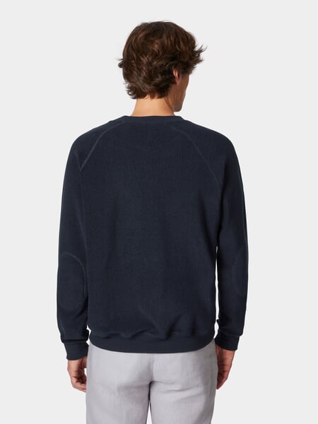 Herre-sweatshirt i frotté". Navy, præsenteret på en model