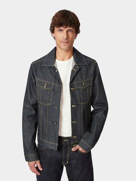 Roamer Jacket 1963 Denim, presented on a model