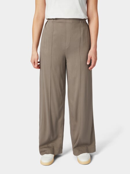 Damen-Schlupfhose Taupe, Tragebild
