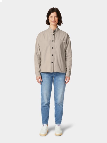 Damen-Hemdjacke Natur, Tragebild