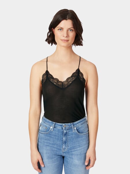 Top da donna in pizzo Nero, Tragebild