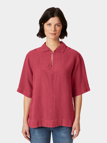Ladies linen slip-on blouse Red, presented on a model