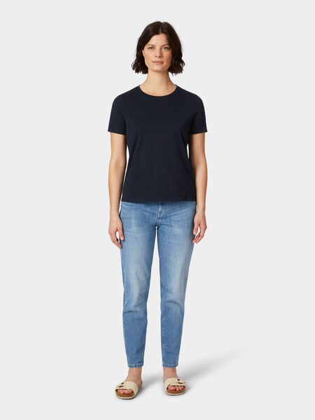 T-shirt femme Bleu foncé, présenté sur un modèle