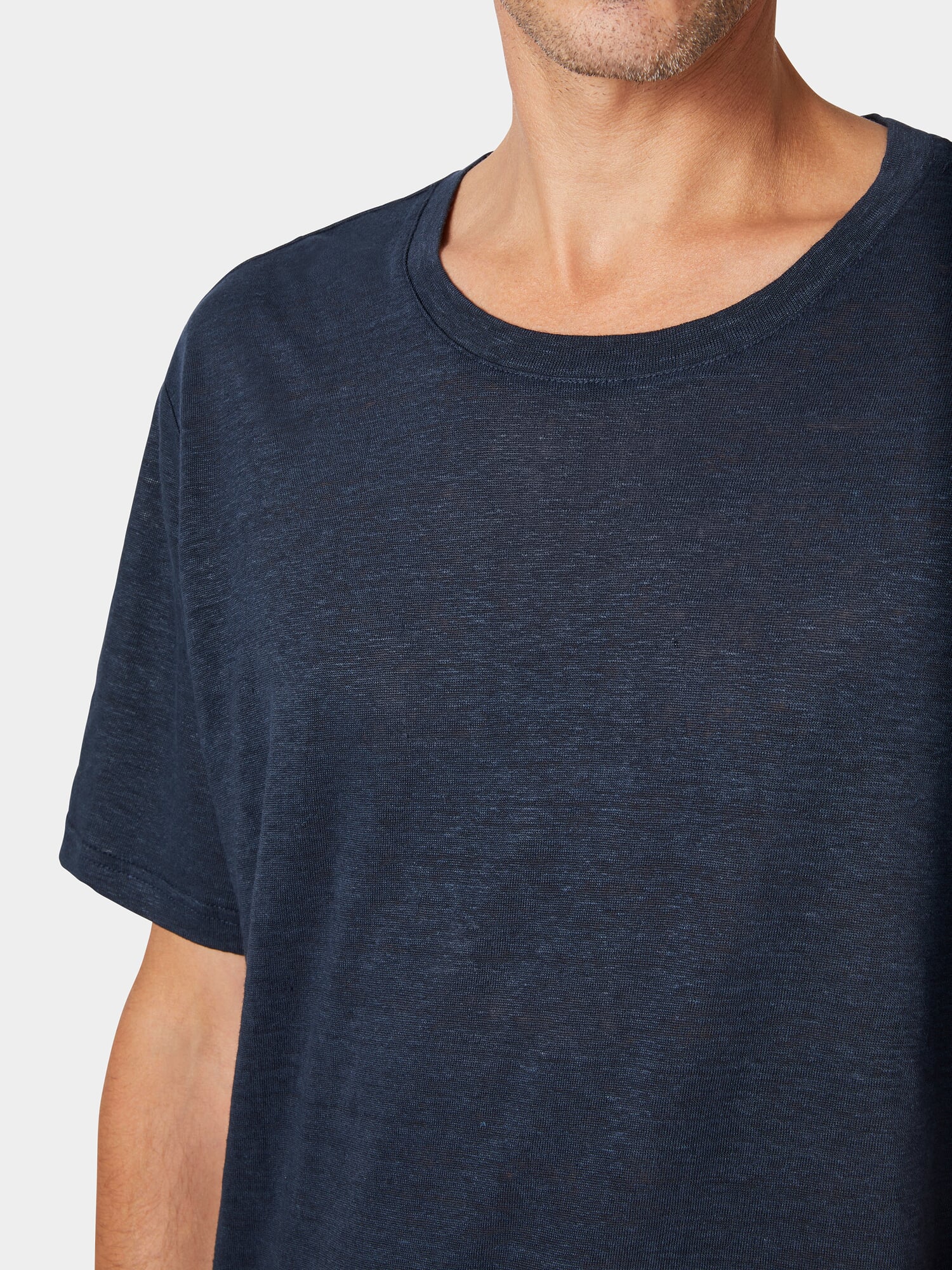 mens-linen-t-shirt.jpg
