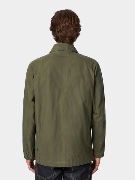 Herrenjacke gewachst Oliv, Tragebild