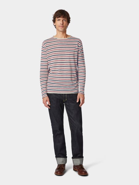 Mens knit sweater Beige-red-blue, presented on a model