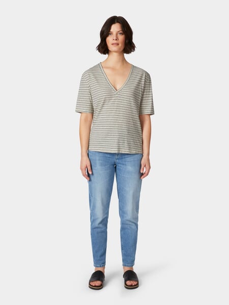 T-shirt femme col V Crème-noir, présenté sur un modèle