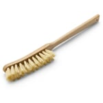 Narrow scrubbing brush with fiber trim