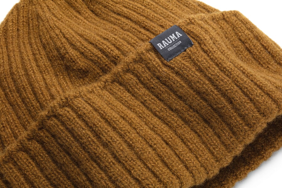 Unisex-Strickmütze Rippe Karamell, Detailsicht