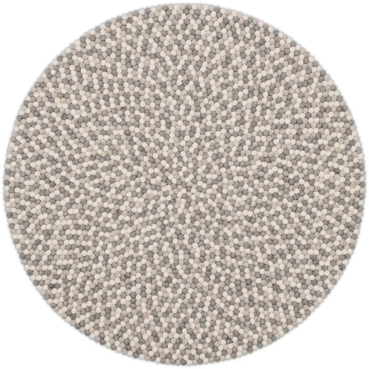 Tapis de boules de feutre, Nuances de gris
