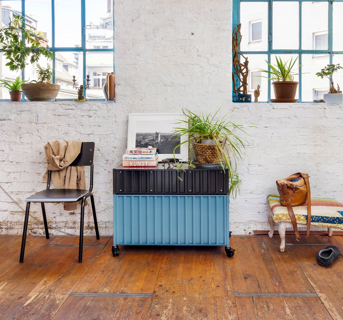 Container DS, RAL 5024 Pastel blue | Manufactum