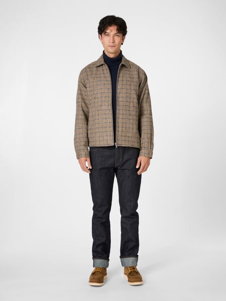 Men's jacket with zipper Camel, presented on a model