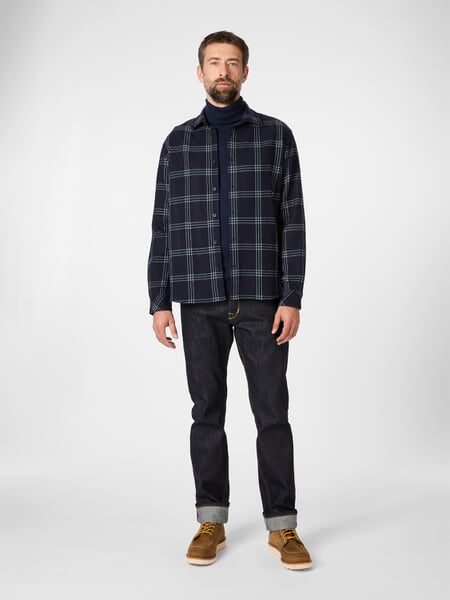Herren-Overshirt Wolle Navy, Tragebild