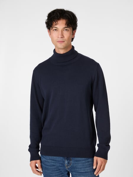 Men's cotton turtleneck Navy, presented on a model