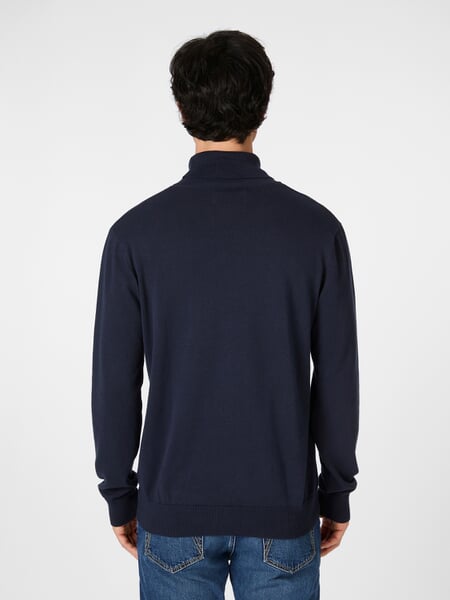 Men's cotton turtleneck Navy, presented on a model