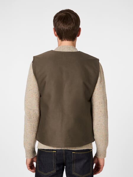 Gilet homme 1942 doublé Marron clair, présenté sur un modèle