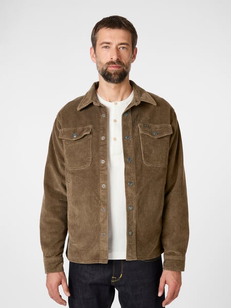 Men's shirt jacket 1967 corduroy Light brown, presented on a model