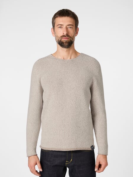 Men raglan sweater Natural taupe, presented on a model