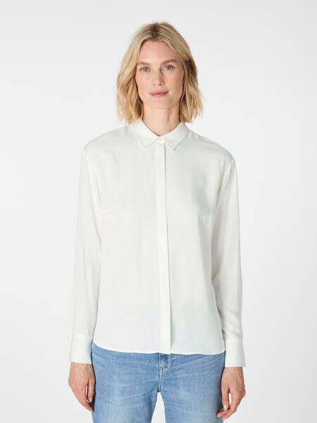Damesblouse van viscose Wit, gepresenteerd op een model
