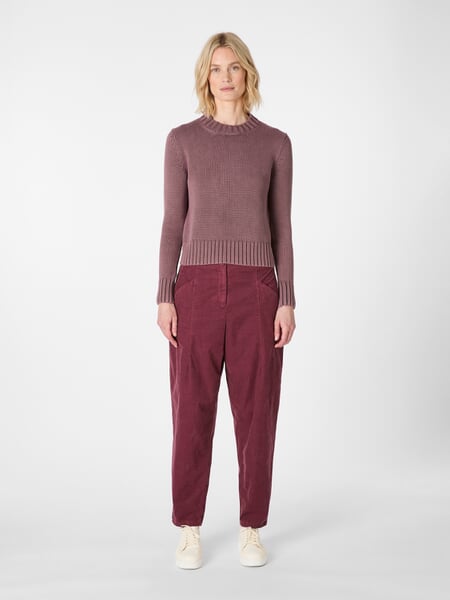 Dame-bomuldstrøje Mauve, præsenteret på en model