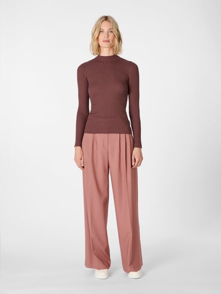 Maglione da donna in maglia Malva, Tragebild