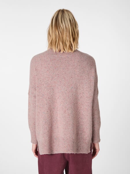 Women's Speckled Knit Sweater Rosé, presented on a model