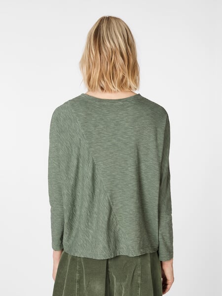 Damen-Langarmshirt Oliv, Tragebild