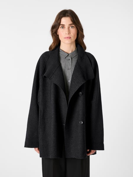 Women's Wool Outdoor Jacket Black, presented on a model