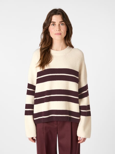 Women’s Striped Sweater Natural Bordeaux, presented on a model