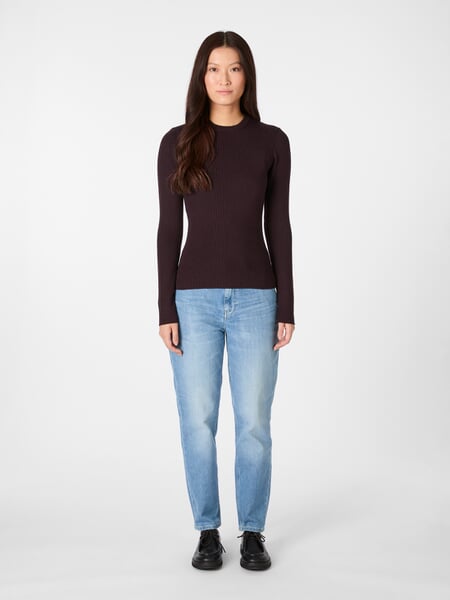 Damen-Rippenshirt Merinowolle Weinrot, Tragebild