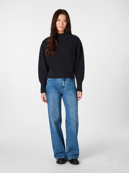 Damen-Grobstrickpullover Dunkelblau, Tragebild