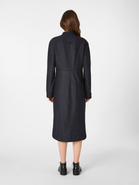 Damen-Hemdkleid Dunkelblau, Tragebild