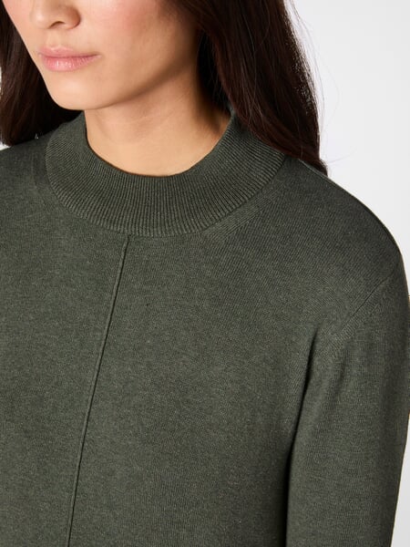 Ladies knitted cotton dress Sage green, close-up